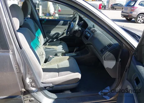 2005 Honda Civic Vp from USA, damaged, VIN 2HGES16305H629916